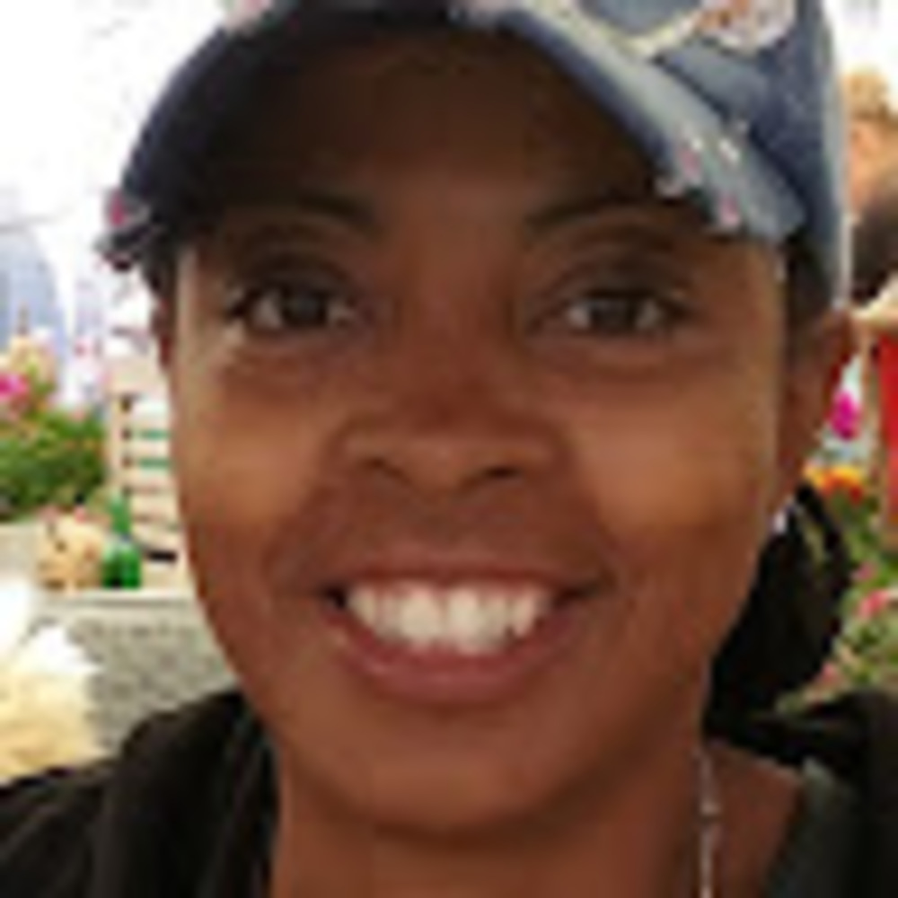 Meet your Posher, Monica